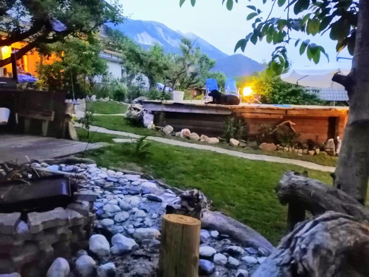 Apartma Zeus Jesenice Bagian luar foto
