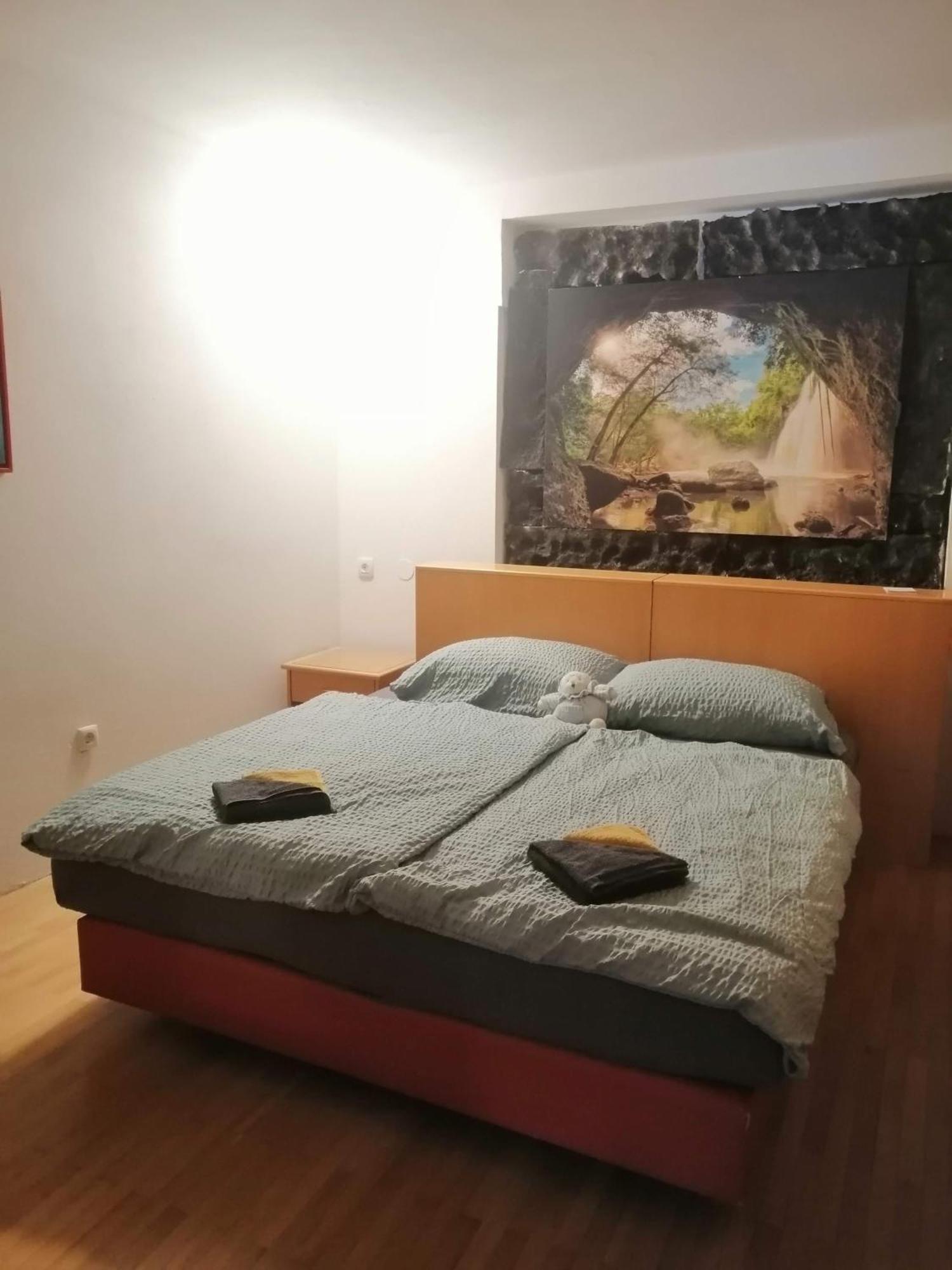 Apartma Zeus Jesenice Bagian luar foto
